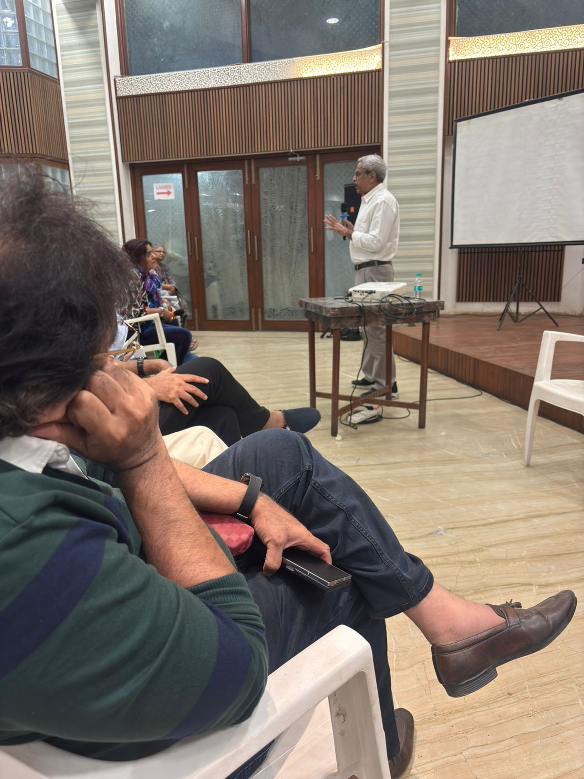 Brainline interacting with Lions Club members during health session